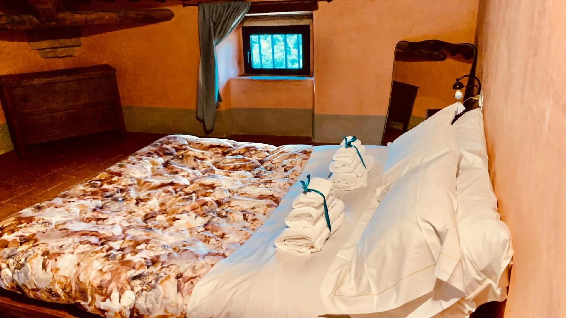 Locanda Di Santantimo Bed & Breakfast Chiassa Superiore