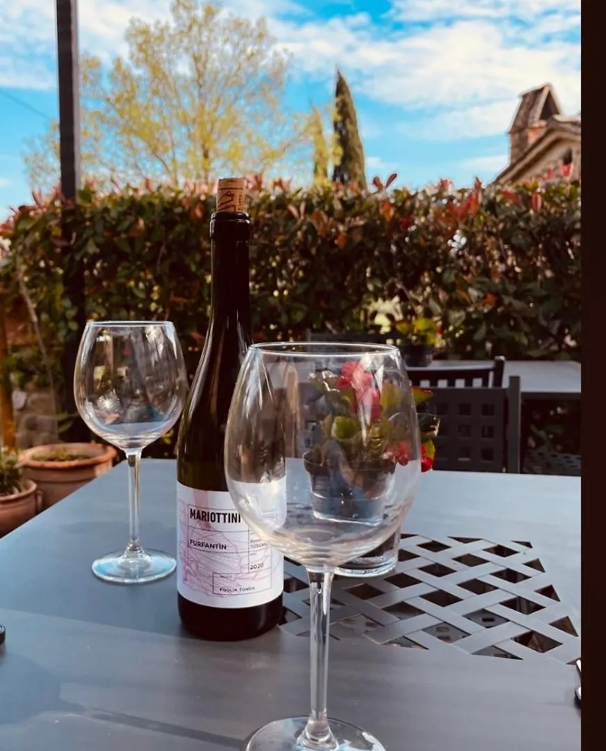 فندق مبيت وإفطار مبيت وإفطار Chiassa Superiore Locanda Di Santantimo